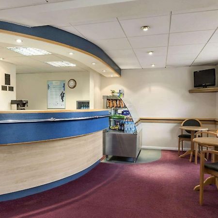 Days Inn Michaelwood M5 Falfield Εξωτερικό φωτογραφία