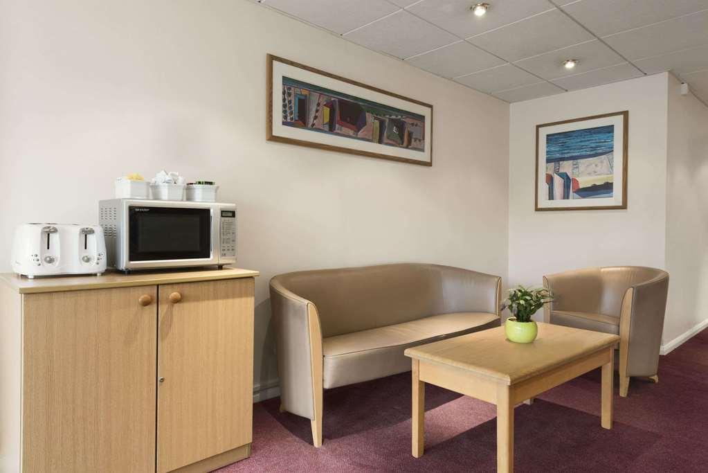 Days Inn Michaelwood M5 Falfield Εσωτερικό φωτογραφία