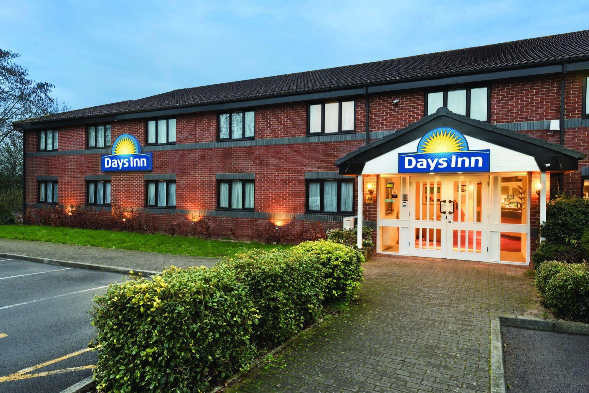 Days Inn Michaelwood M5 Falfield Εξωτερικό φωτογραφία