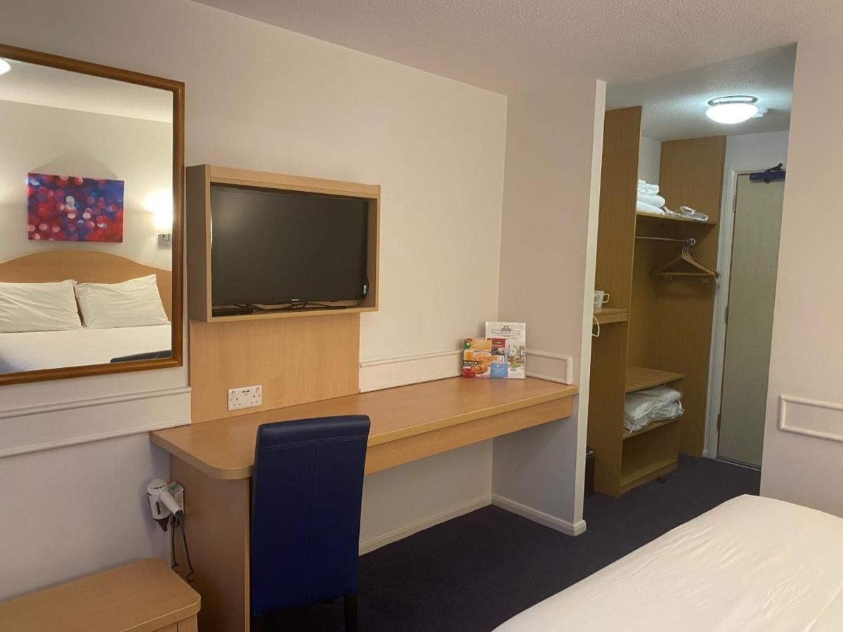 Days Inn Michaelwood M5 Falfield Εξωτερικό φωτογραφία