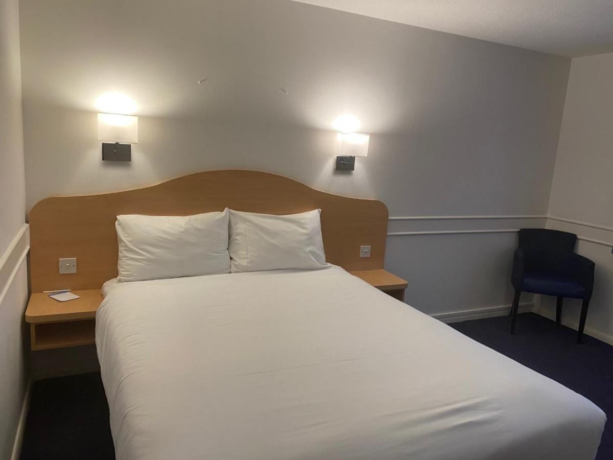 Days Inn Michaelwood M5 Falfield Εξωτερικό φωτογραφία