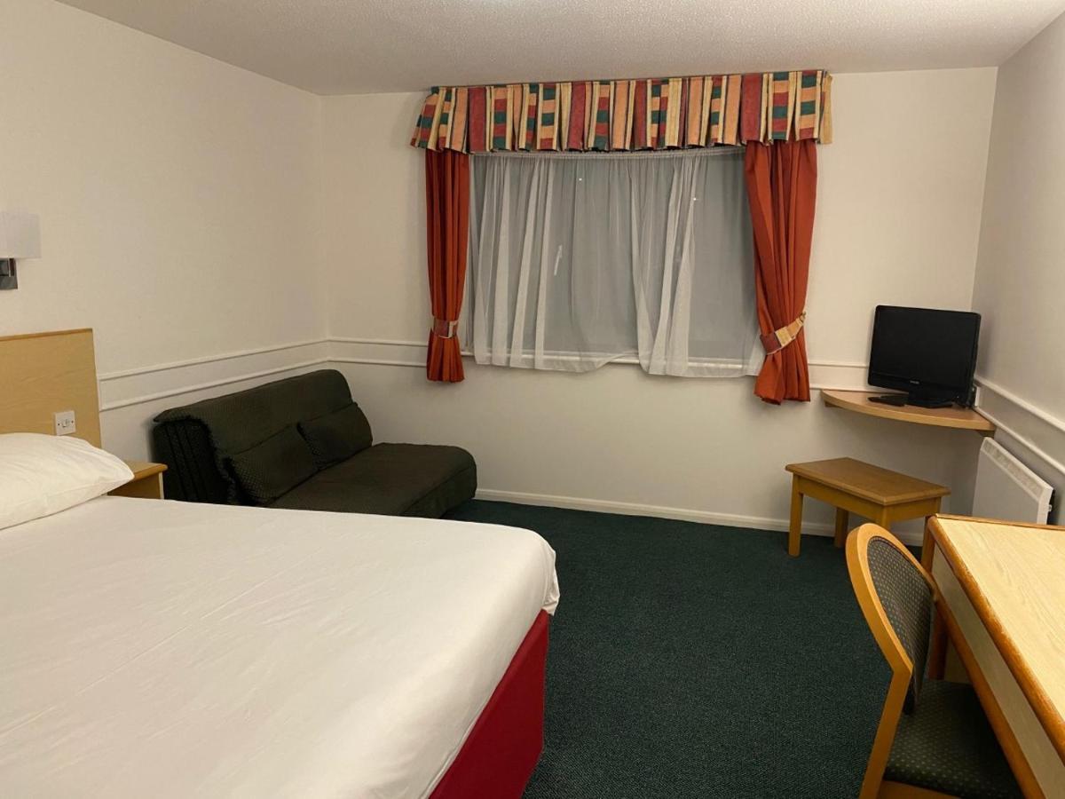 Days Inn Michaelwood M5 Falfield Εξωτερικό φωτογραφία